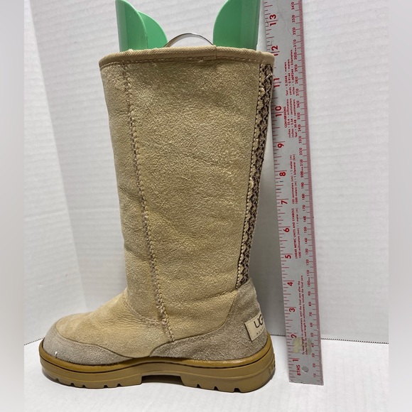 UGG Australia 5340 Tall Braid Winter Boots - Picture 13 of 14
